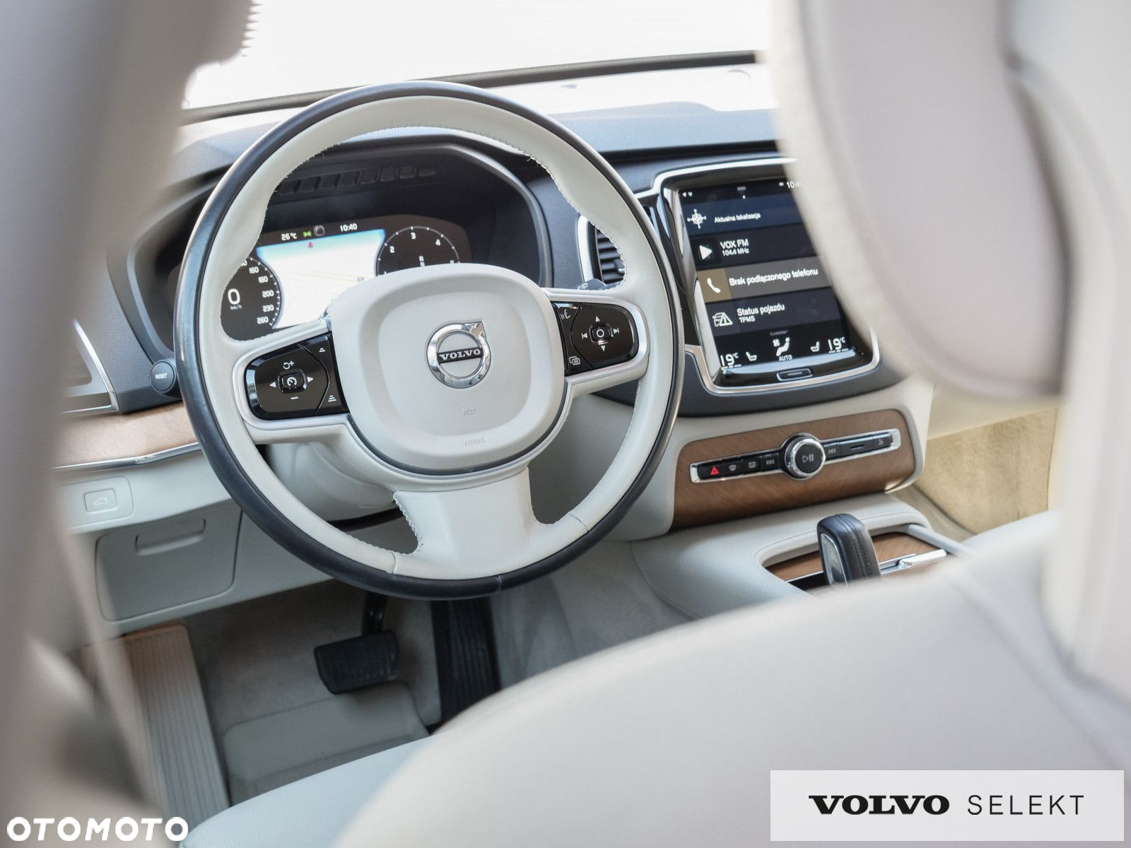 Volvo XC 90 - 16