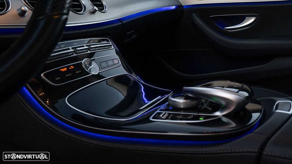Mercedes-Benz E 220 d 9G-TRONIC Avantgarde - 25