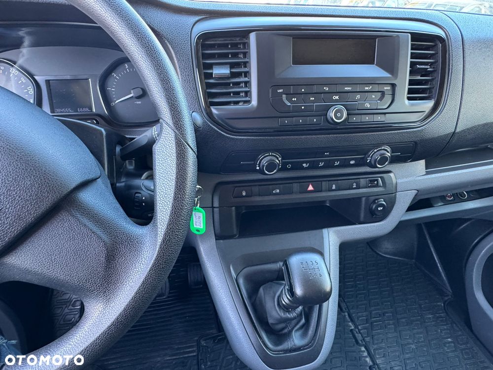 Opel Vivaro - 18