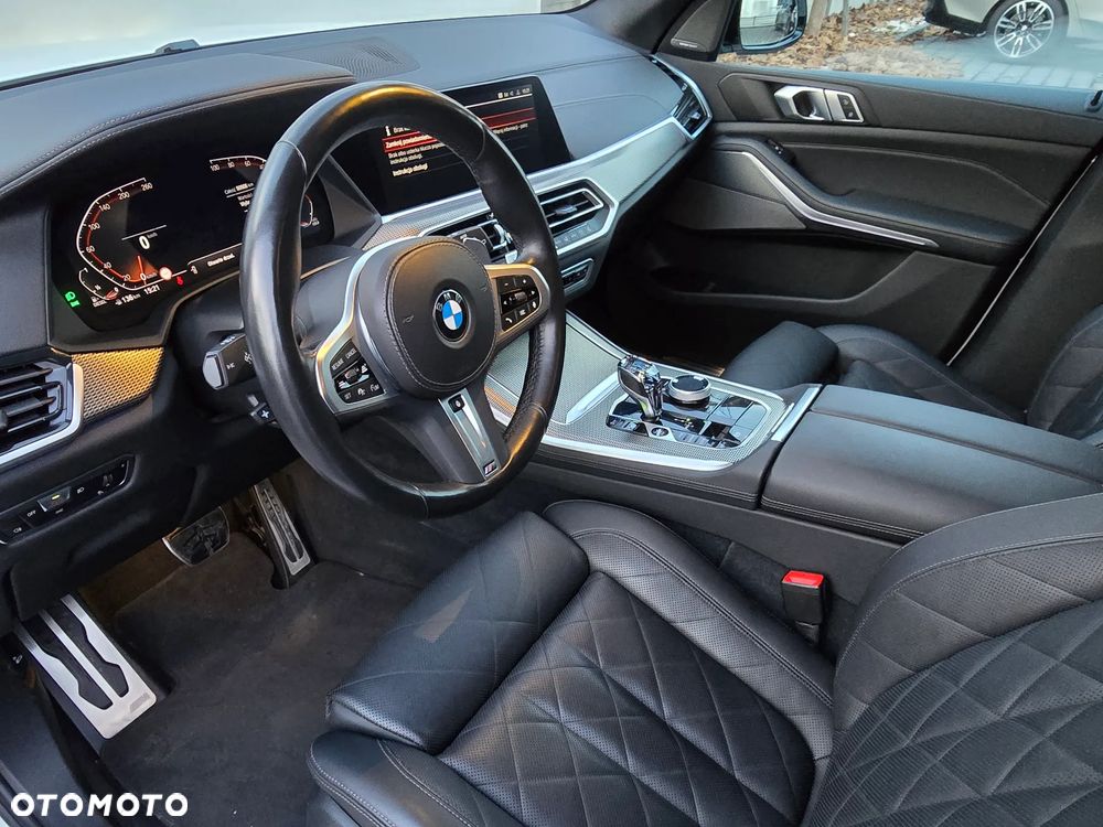 BMW X5 xDrive30d - 33