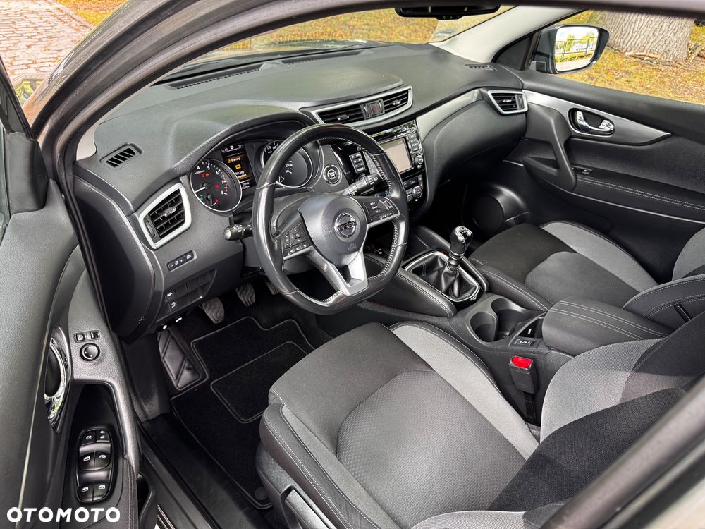 Nissan Qashqai 1.2 DIG-T Visia EU6 - 5