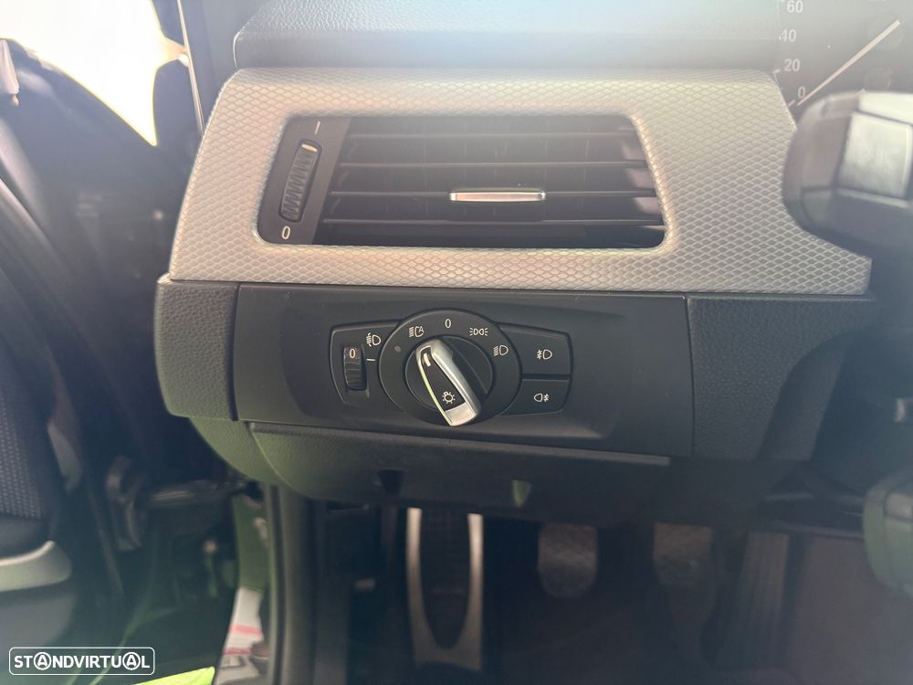 BMW 318 d DPF Edition Sport - 17