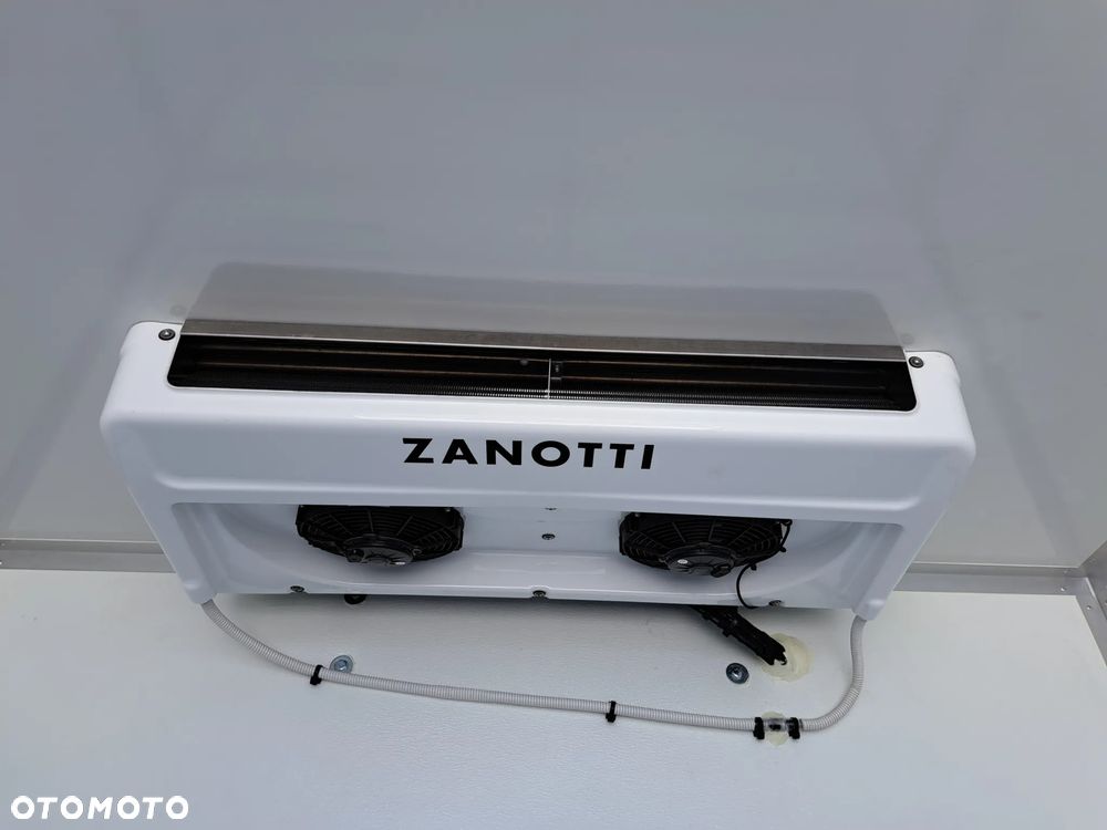 Fiat Ducato Kontener z windą - 12