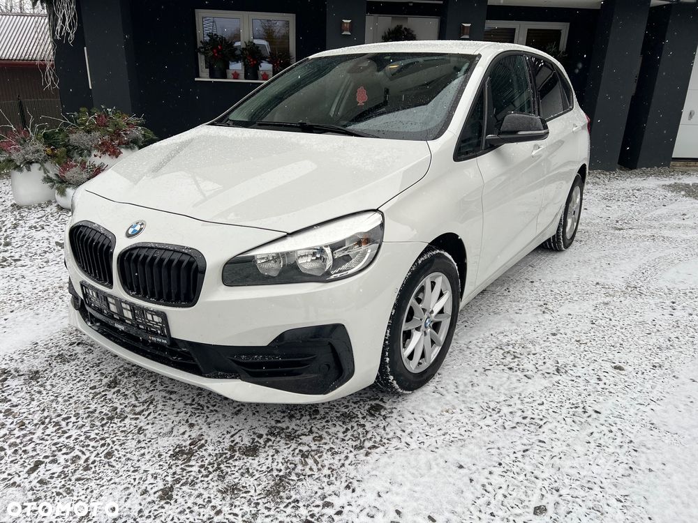 BMW Seria 2 216d Sport Line - 1