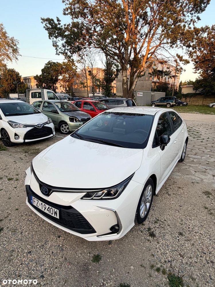 Toyota Corolla 1.8 Hybrid Comfort - 19