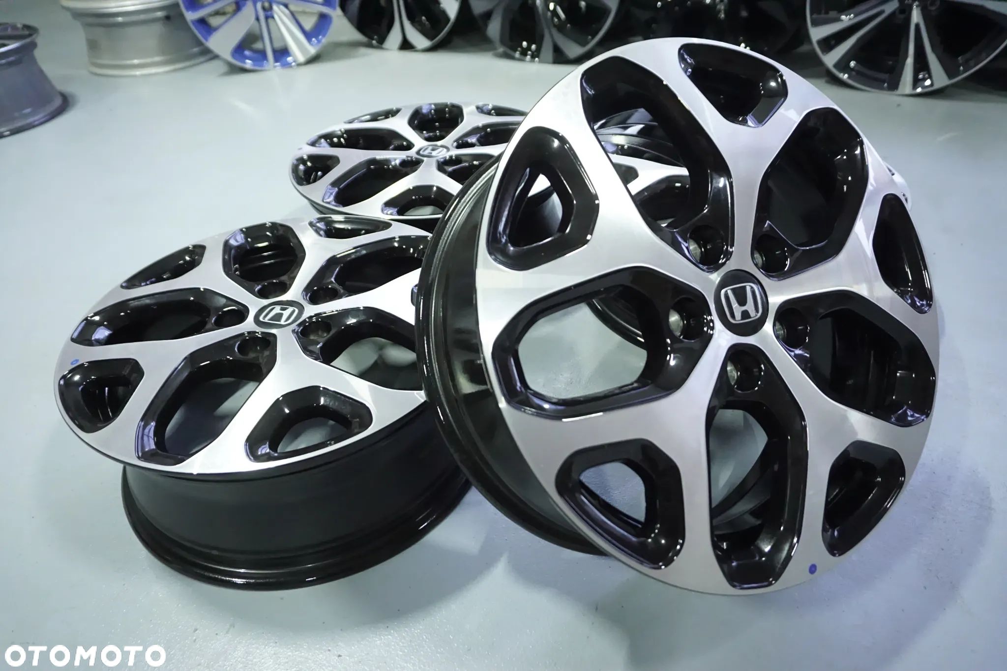 Felgi Aluminiowe 17 Honda CR-V SR-V HR-V ACCORD CIVIC FR-V - 1