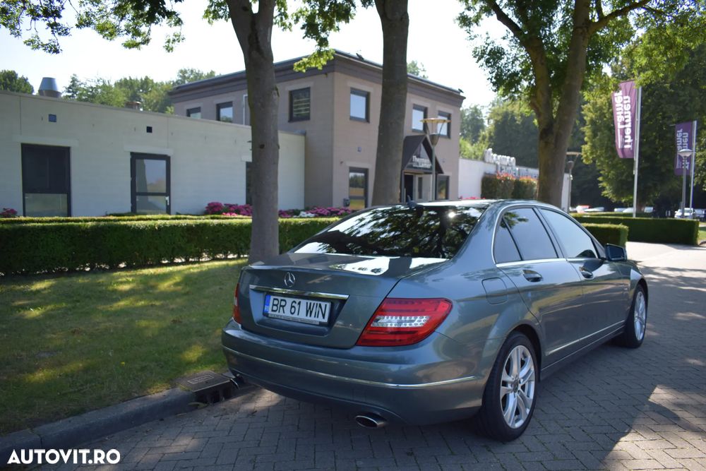 Mercedes-Benz C 350 CDI DPF 4Matic 7G-TRONIC BlueEFFICIENCY Avantgarde - 1
