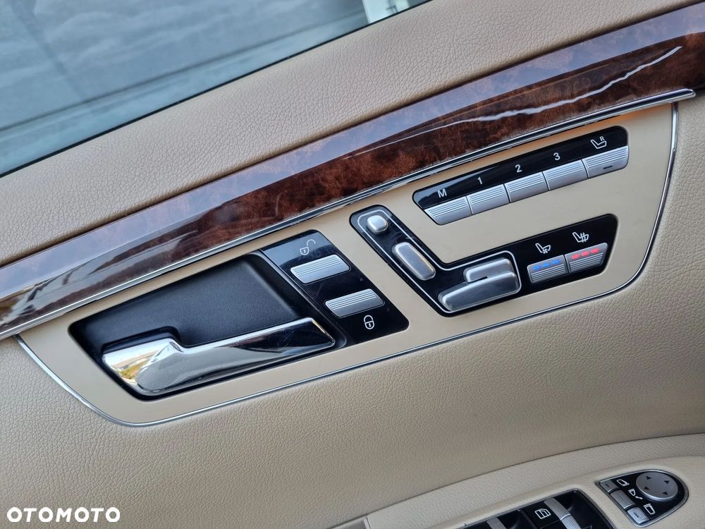 Mercedes-Benz Klasa S - 32