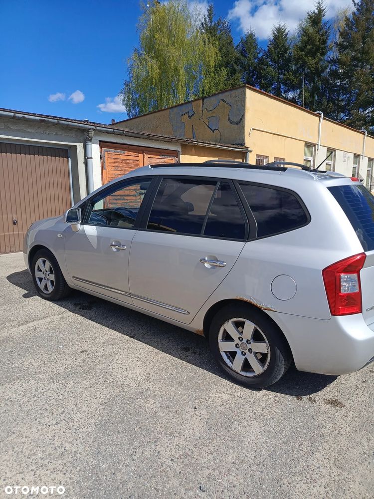 Kia Carens 2.0 EX - 5