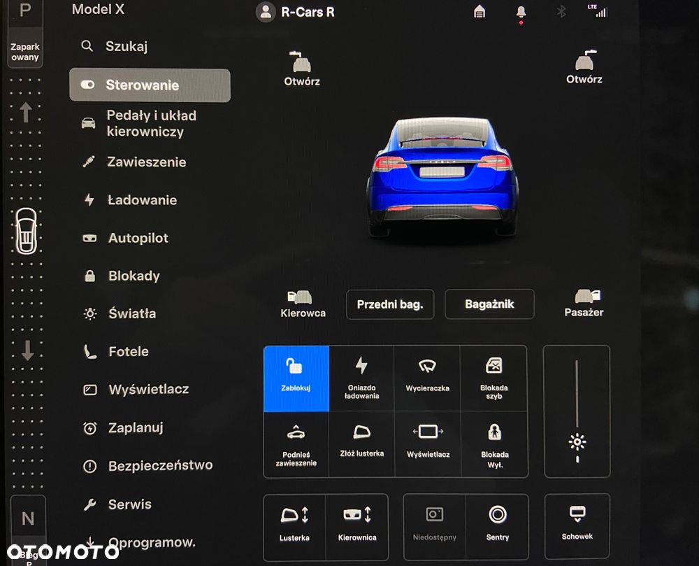 Tesla Model X AWD - 32
