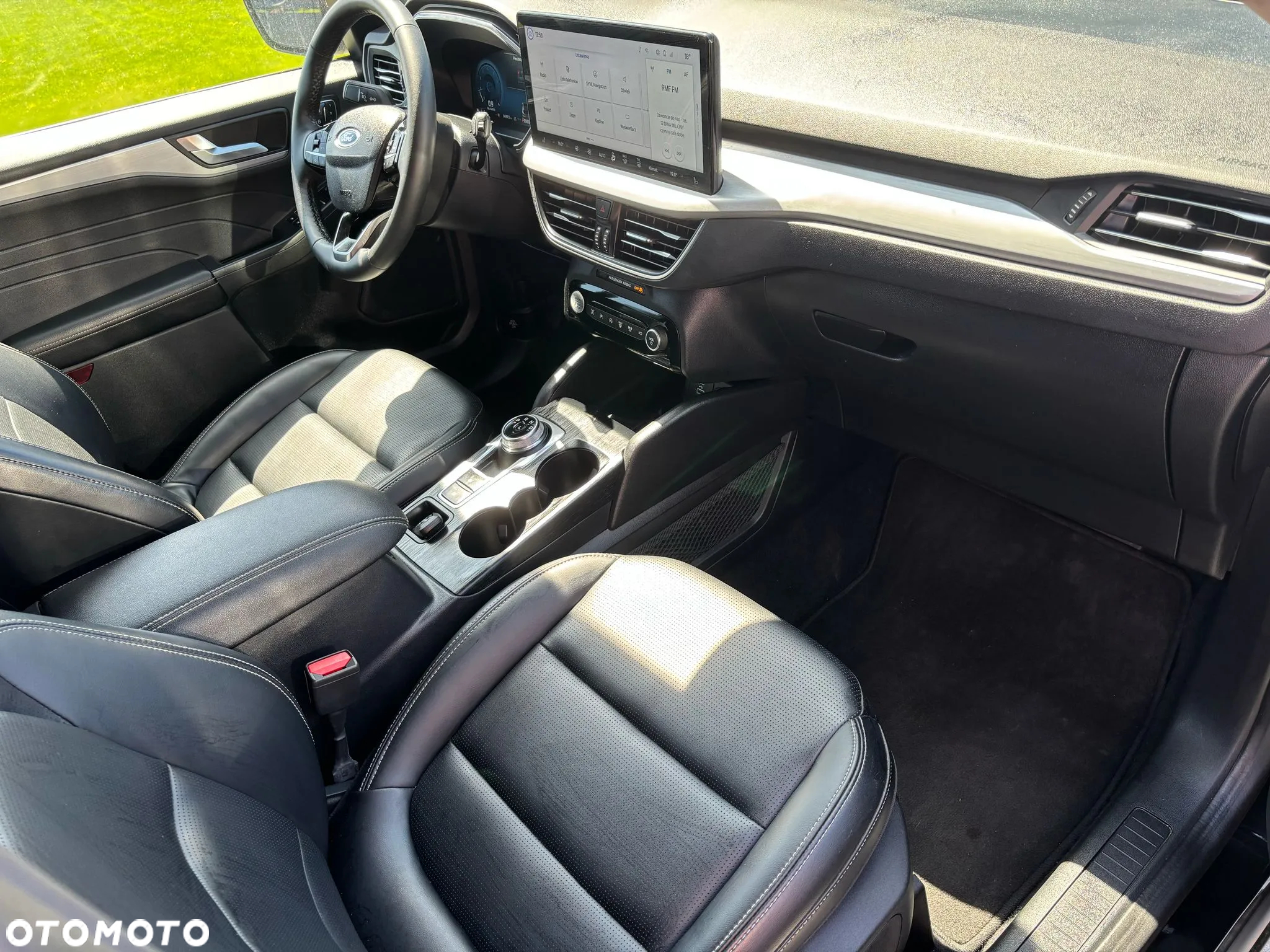 Ford Escape 2.0 EcoBoost AWD Titanium - 9
