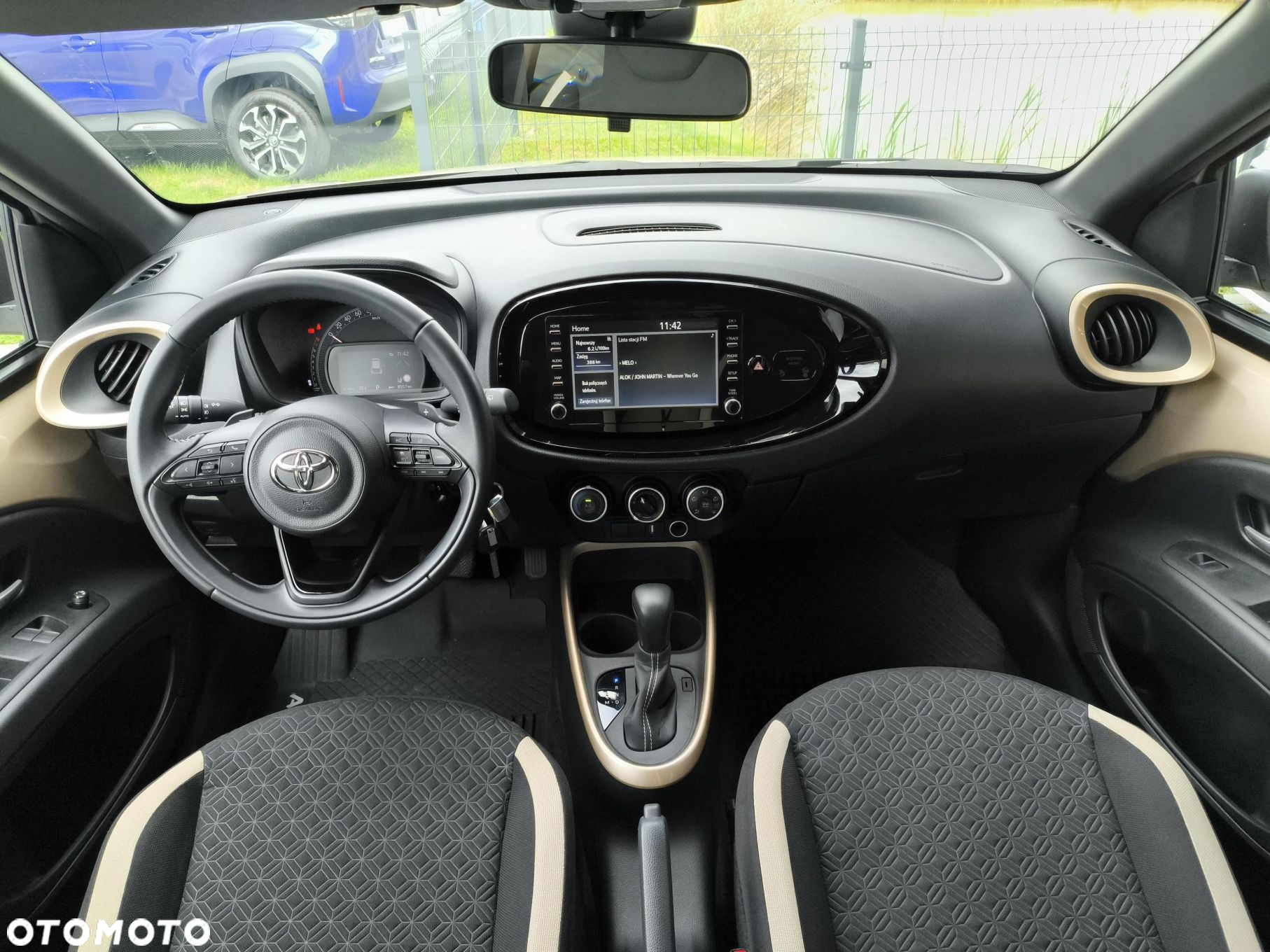 Toyota Aygo X 1.0 VVT-i Style CVT - 12
