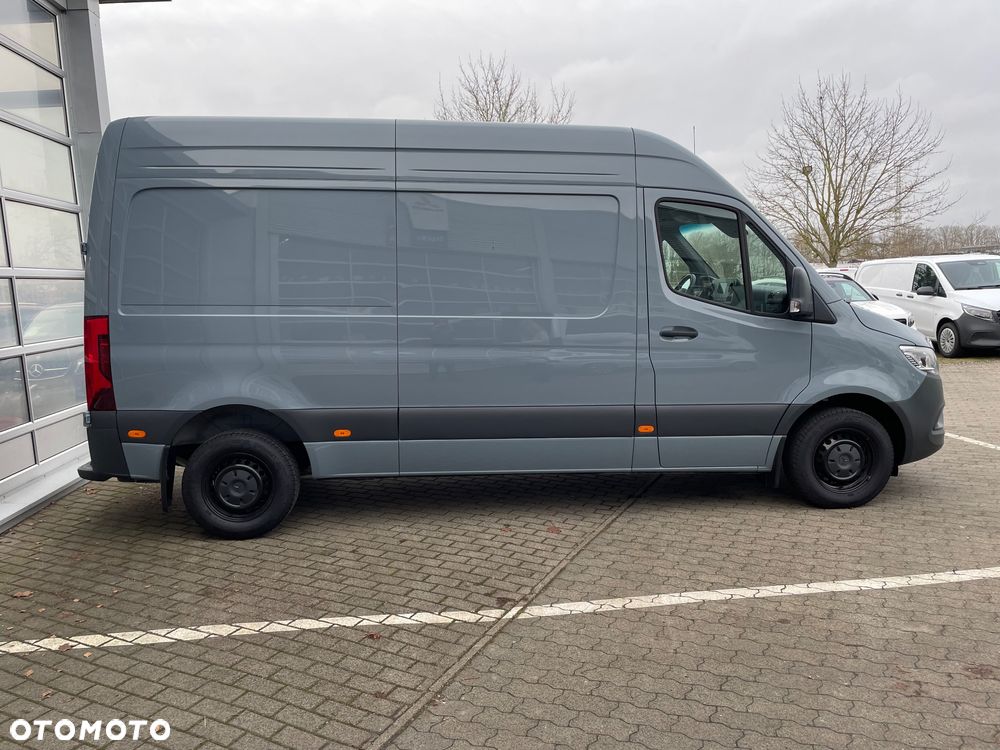 Mercedes-Benz Sprinter - 7