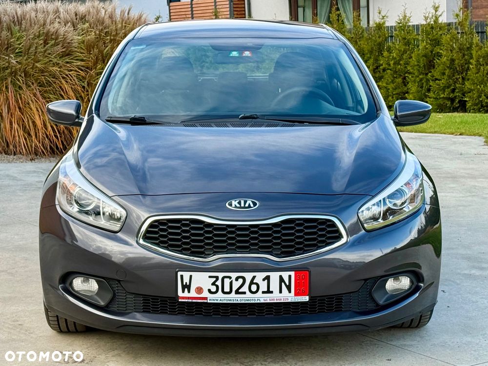 Kia Ceed 2015 photo 4