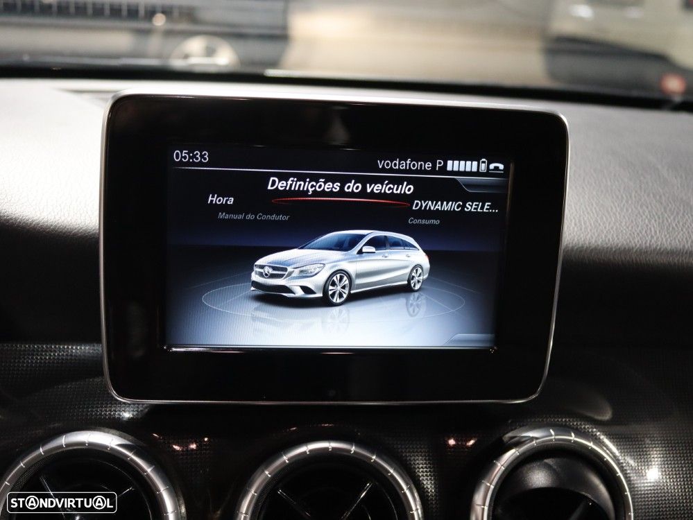 Mercedes-Benz CLA 180 d Shooting Brake Urban Aut. - 28