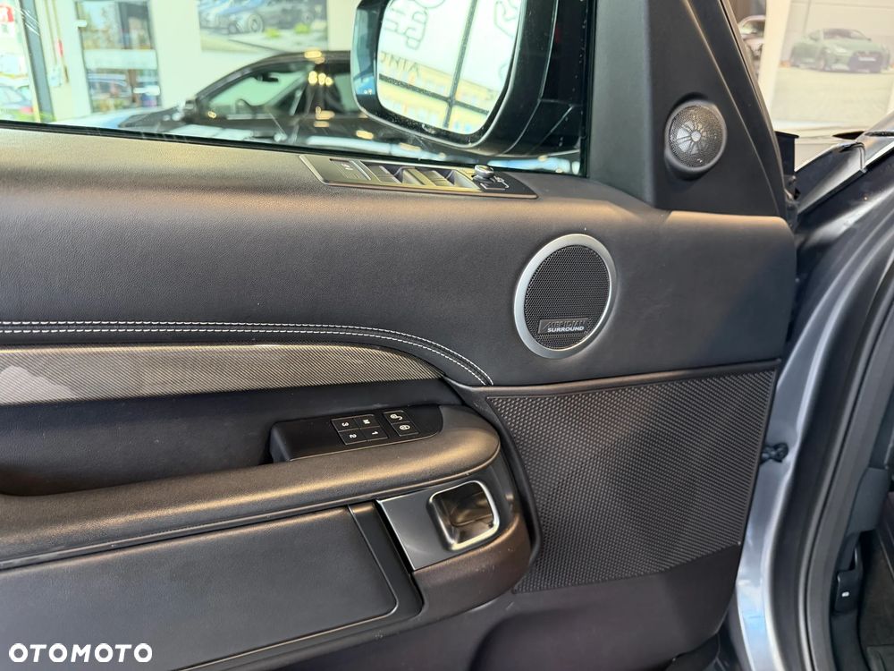 Land Rover Discovery 3.0 Td6 SkyView Edition - 14