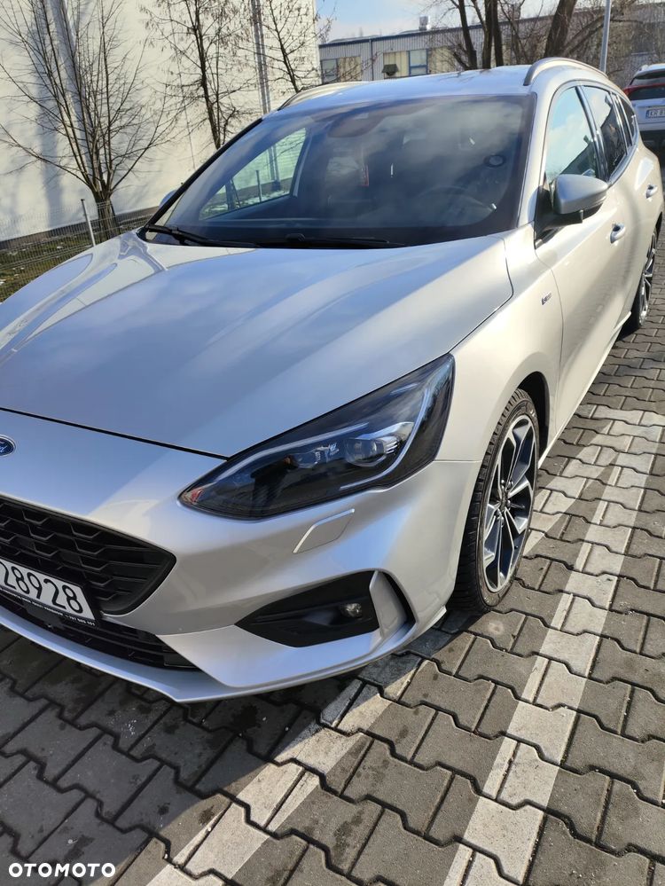 Ford Focus 1.5 EcoBoost ST-Line - 9