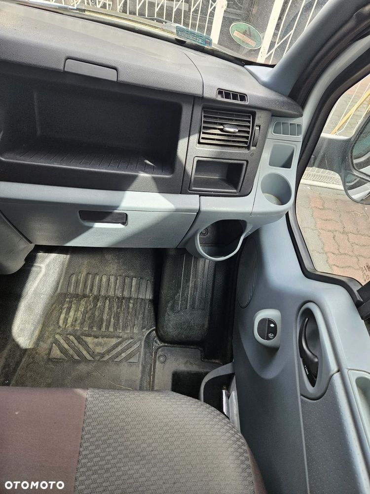 Ford Transit - 26