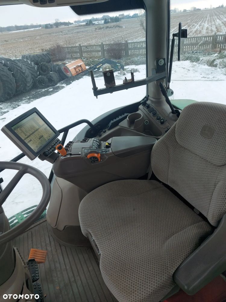 John Deere 6175R - 6