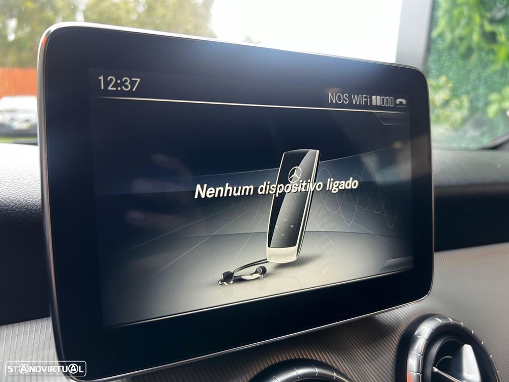 Mercedes-Benz CLA 180 d Shooting Brake - 30