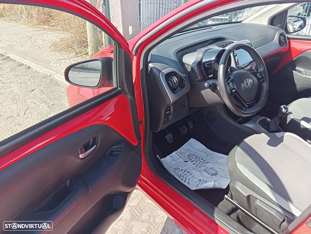 Toyota Aygo 1.0 X-Play - 5