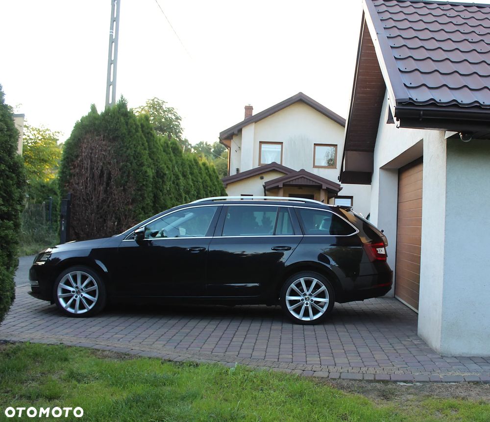 Skoda Octavia Combi 2.0 TDI DSG Style - 13