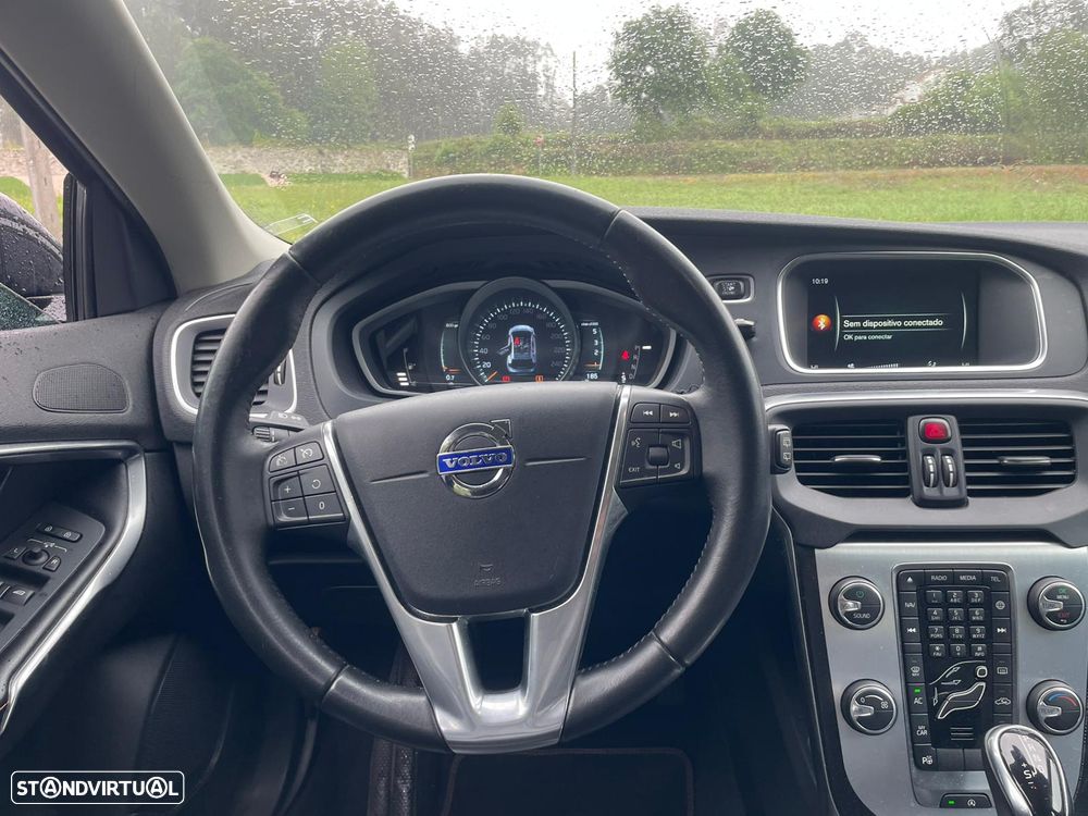 Volvo V40 Cross Country - 7