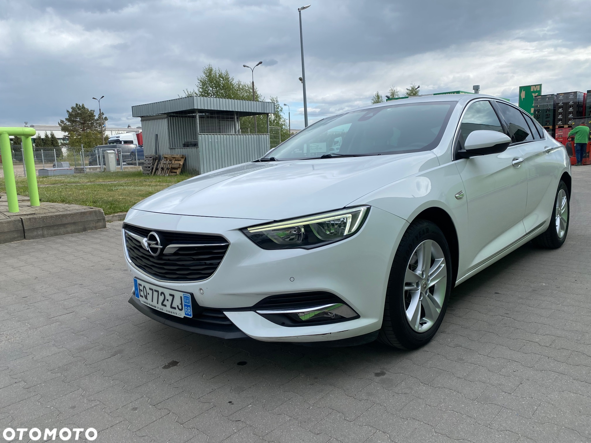 Opel Insignia 1.6 CDTI Cosmo - 22