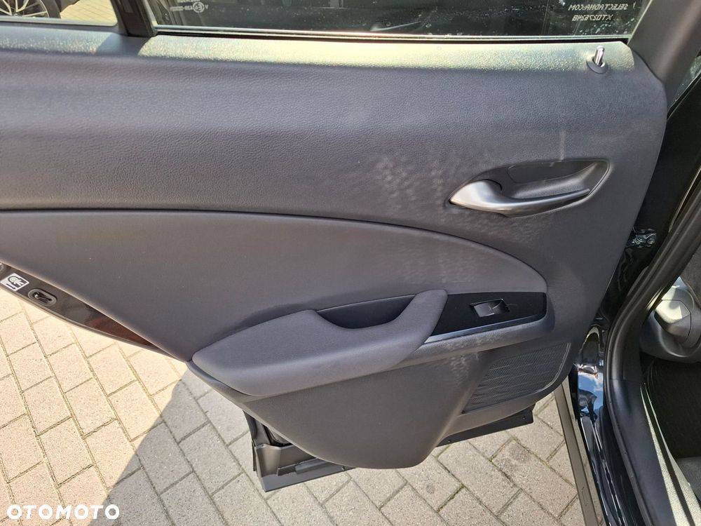 Lexus UX 250h GPF Business Edition 2WD - 17