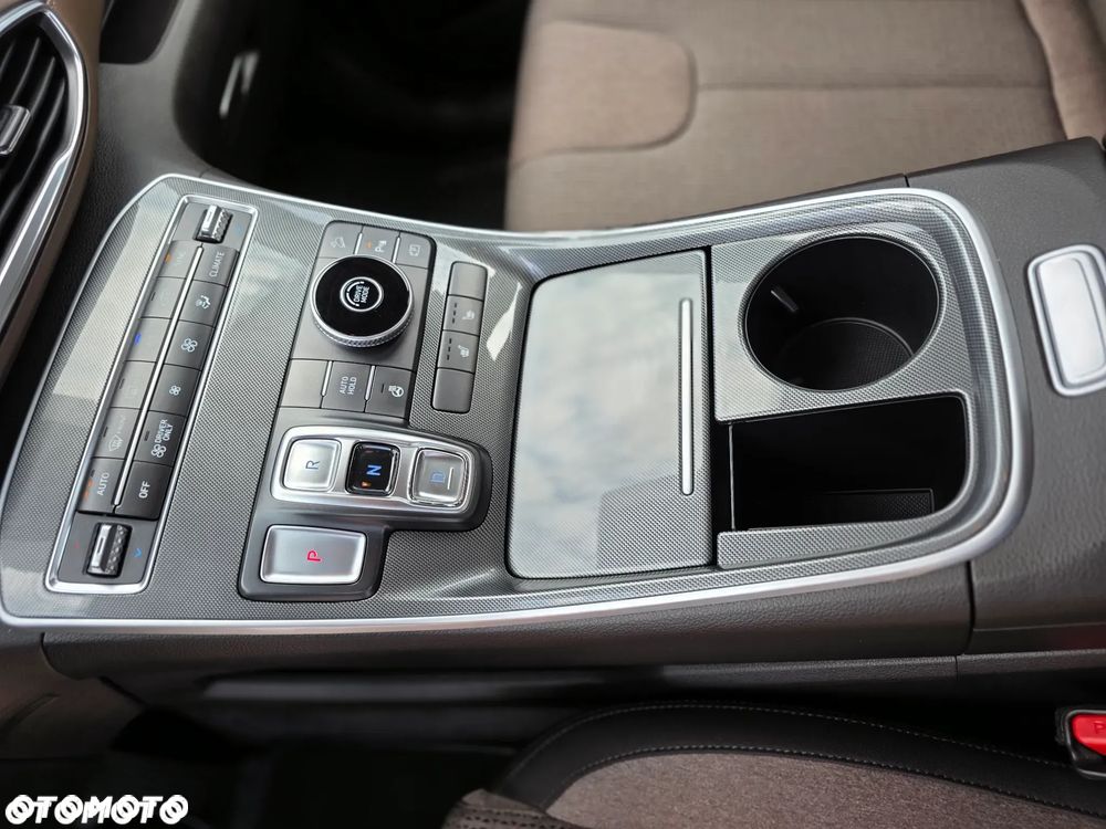 Hyundai Santa Fe 1.6 T-GDI HEV Premium 4WD - 32