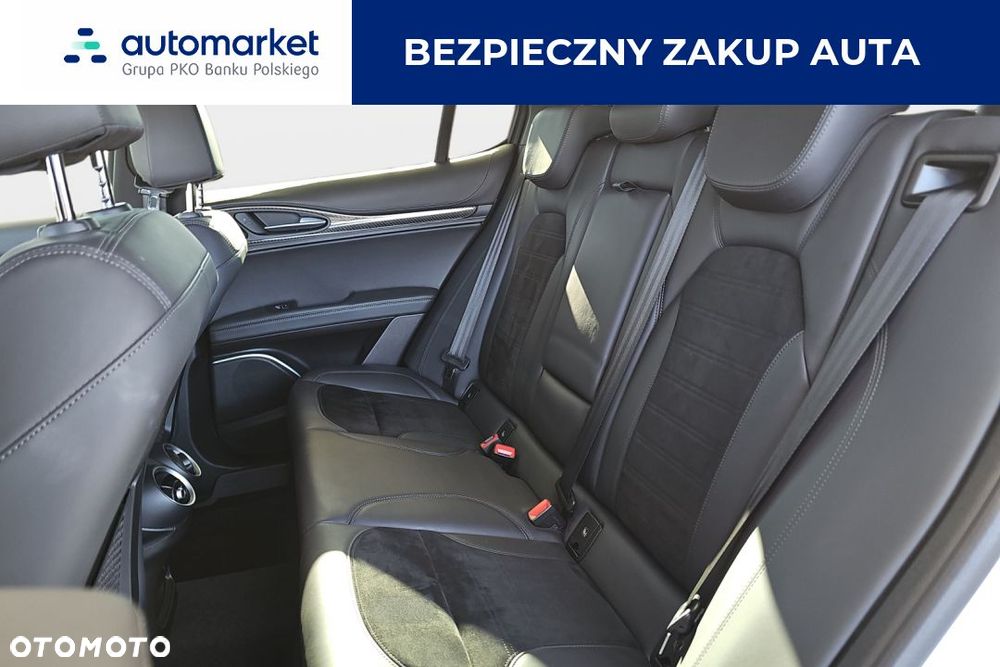 Alfa Romeo Stelvio 2.0 Turbo Veloce TI Q4 - 12