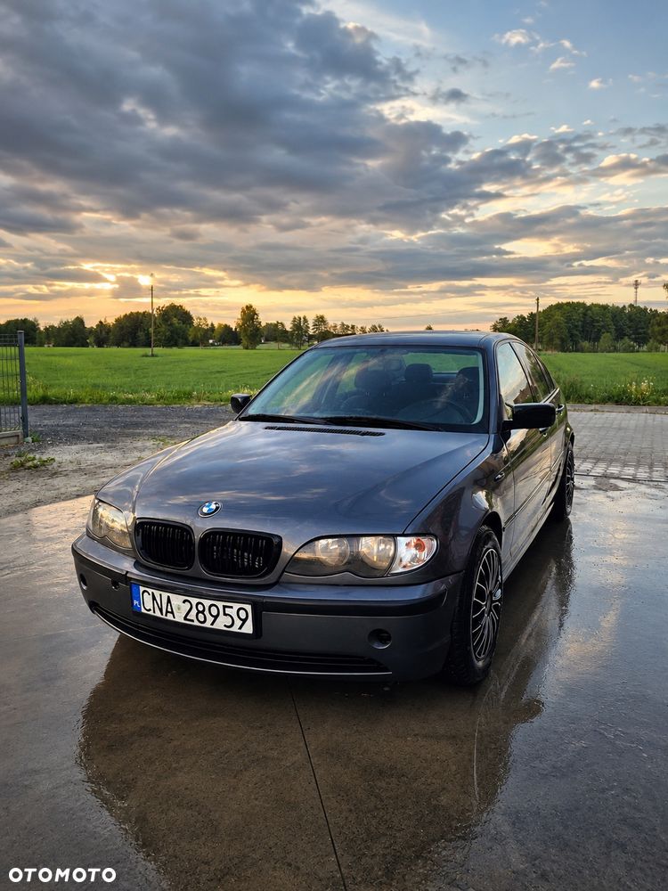 BMW Seria 3 - 1