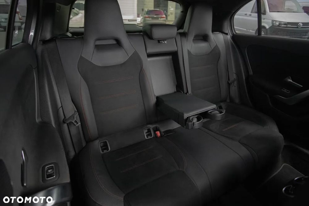 Mercedes-Benz Klasa A 250 E AMG Line 8G-DCT - 21