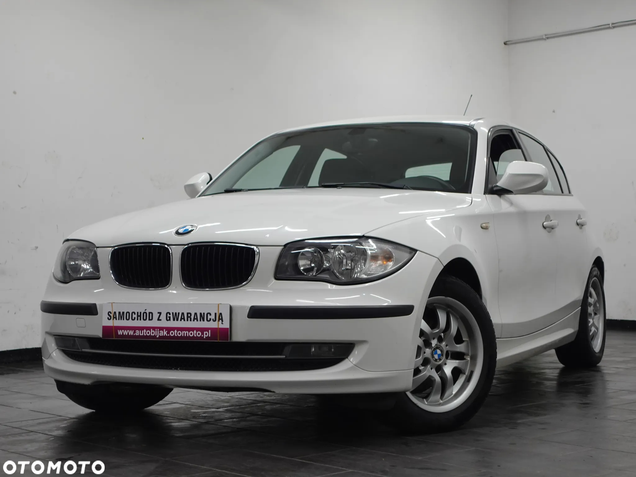 BMW Seria 1 116i - 14