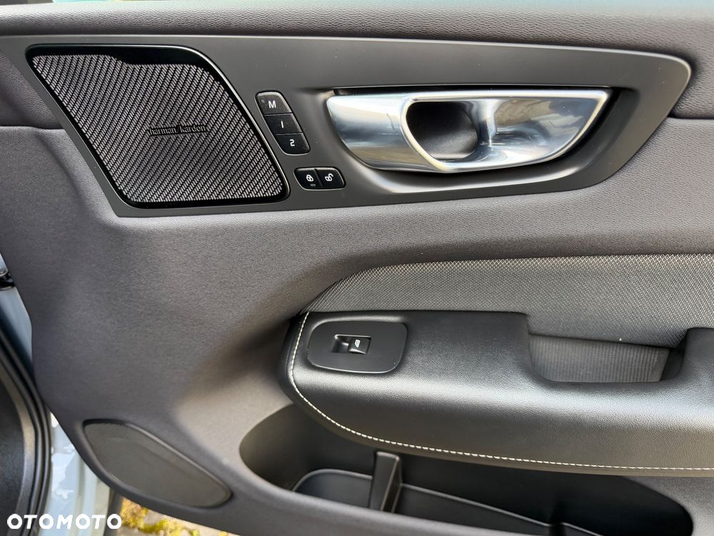 Volvo XC 60 B4 B Inscription - 29