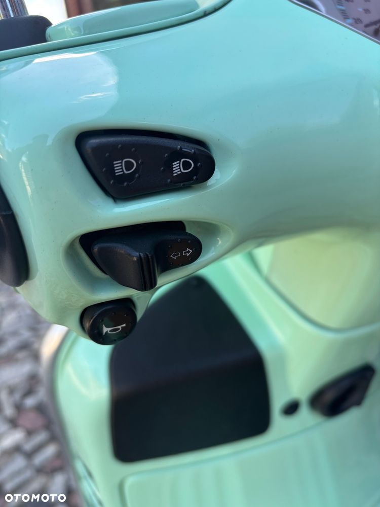 Vespa Grantourismo - 11