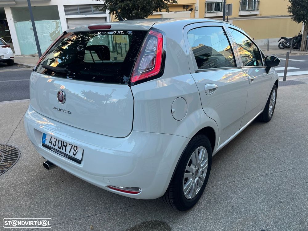 Fiat Punto 1.2 Lounge Start&Stop - 11