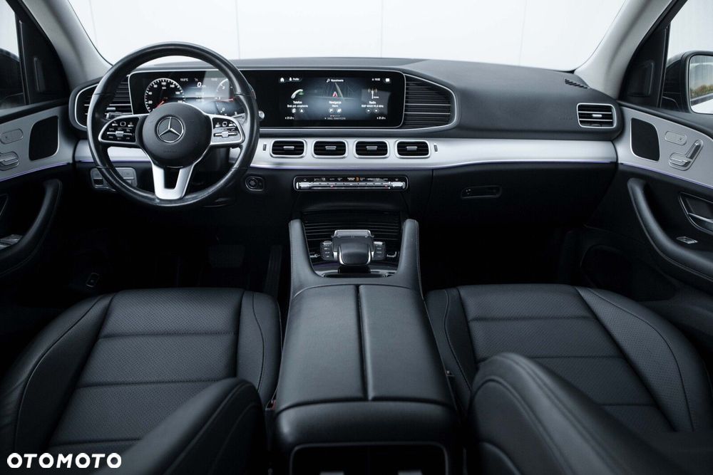 Mercedes-Benz GLE - 28