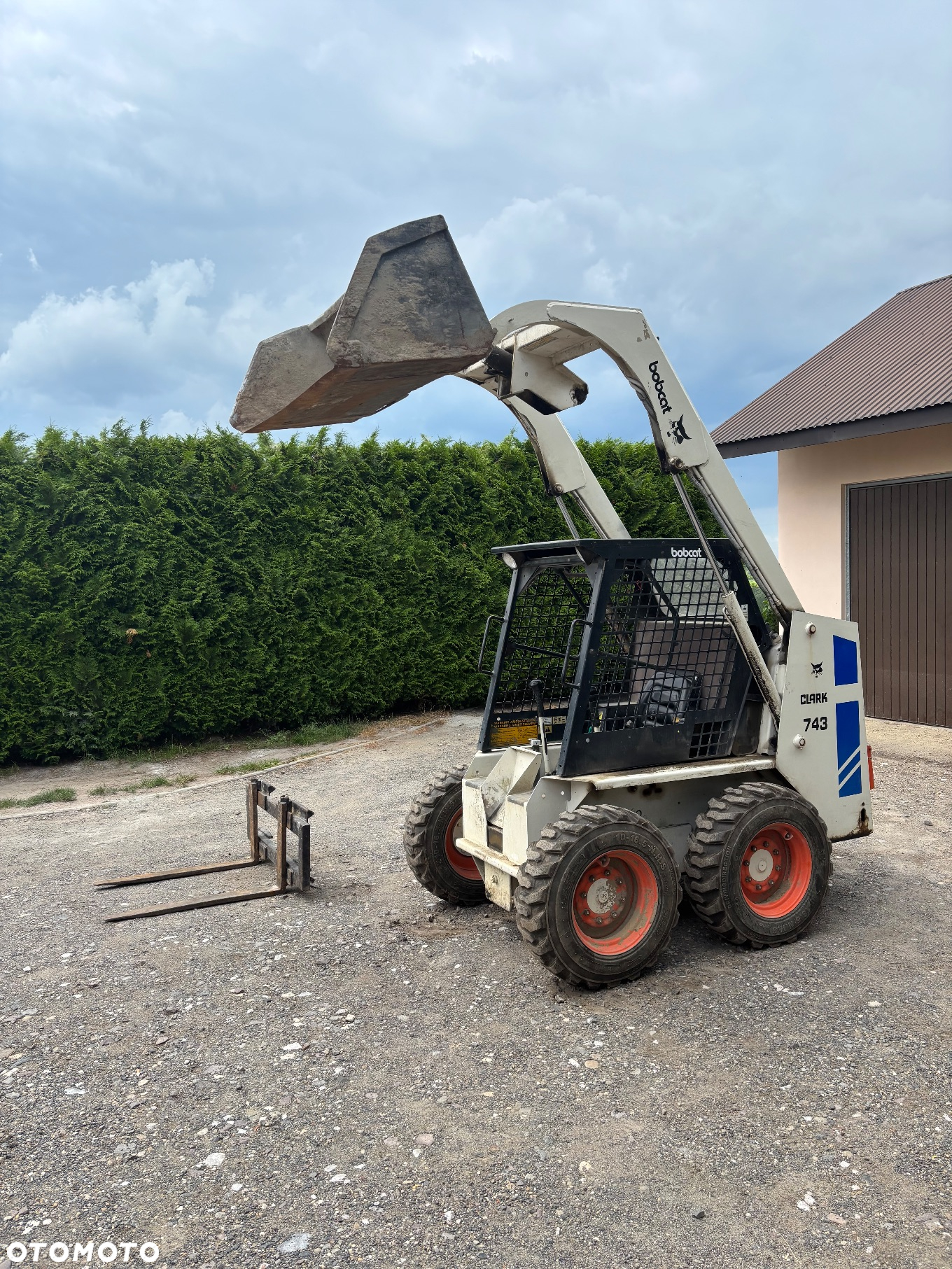 Bobcat 743 - 6