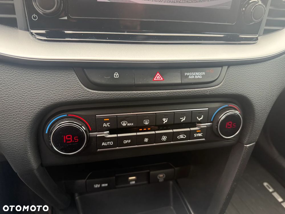 Kia Ceed 1.5 T-GDI M DCT - 12