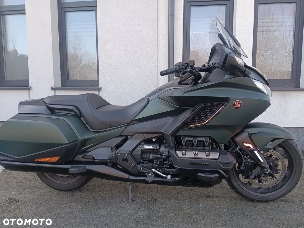 Honda GL - 16
