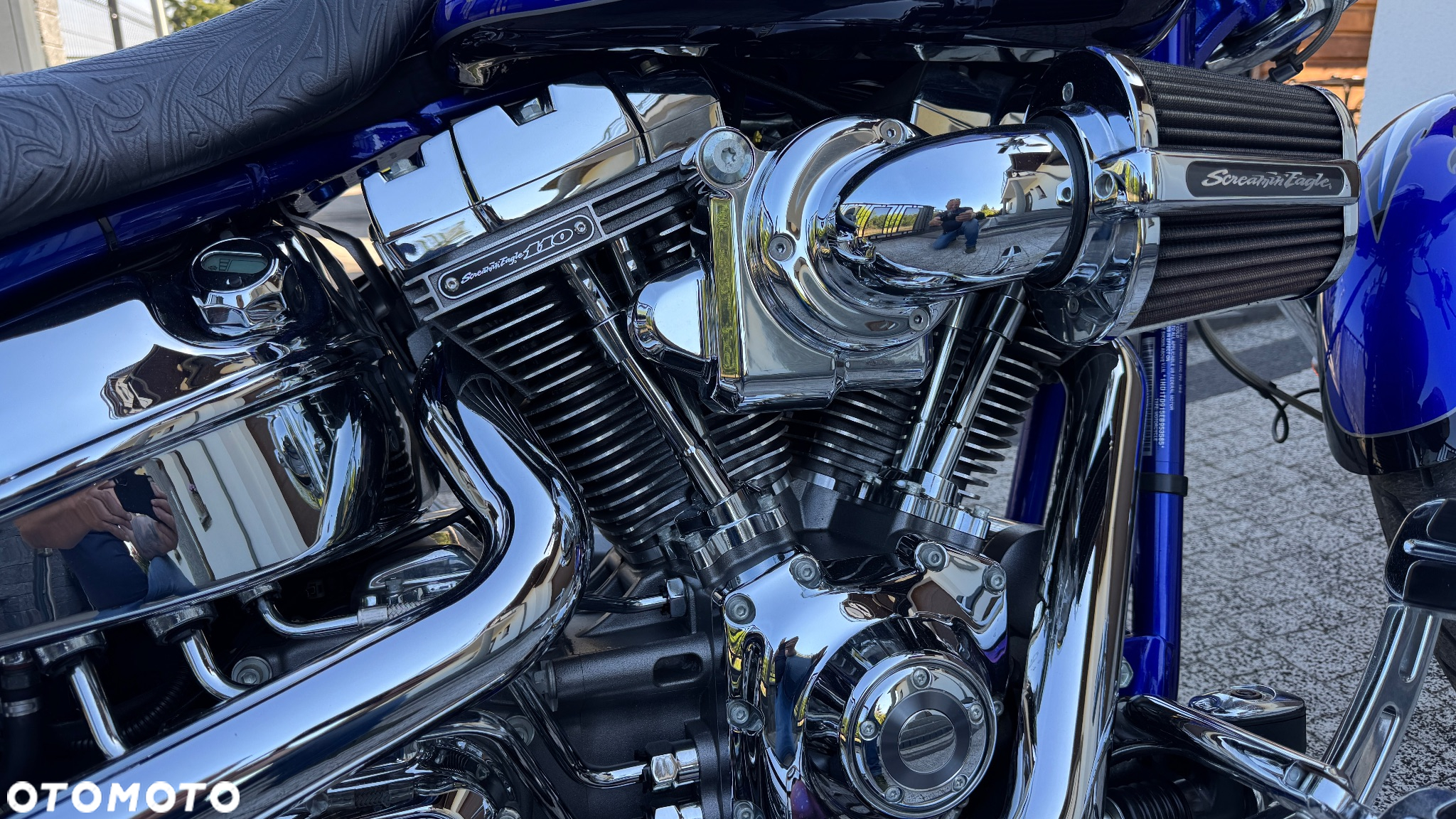 Harley-Davidson Softail Breakout - 23