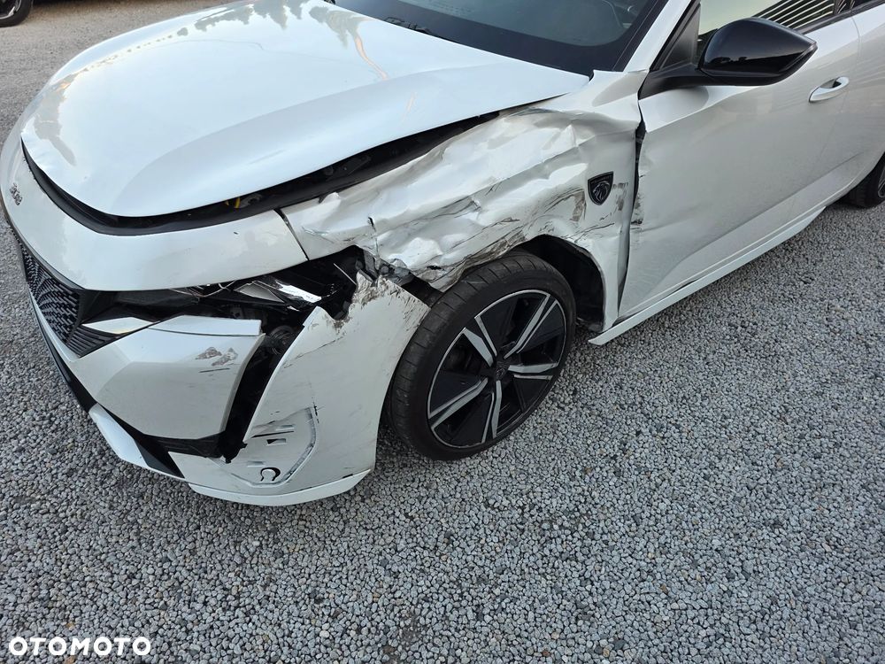 Peugeot 308 PureTech 130 EAT8 GT - 4