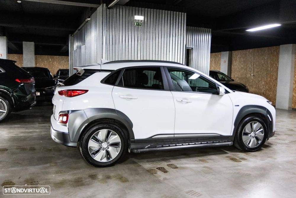 Hyundai Kauai EV 64 kWh Premium - 13