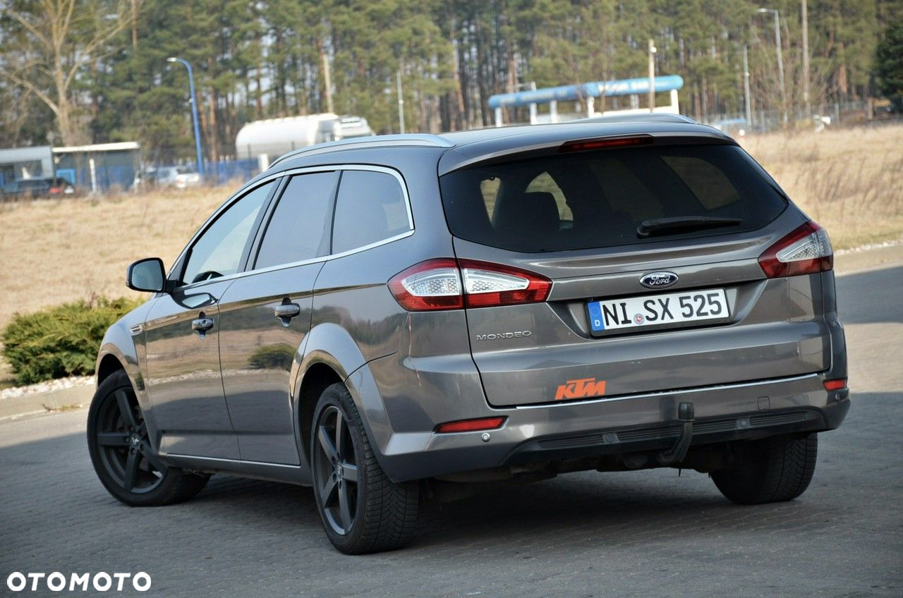 Ford Mondeo - 11