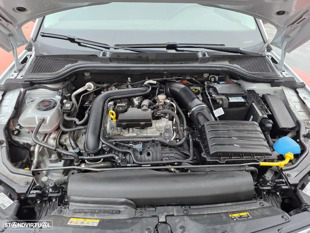 Skoda Kamiq 1.0 TSI Scoutline DSG - 44
