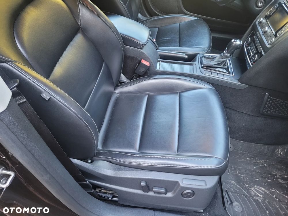 Skoda Superb 2.0 TDI Green tec DSG Elegance - 20