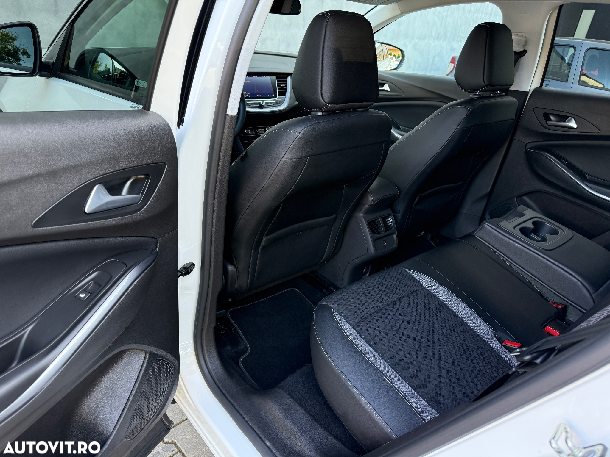 Opel Grandland X 1.5 ecoTEC START/STOP Design Line - 26
