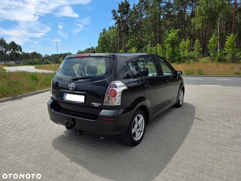 Toyota Corolla Verso 1.8 Multi-Mode Executive - 11