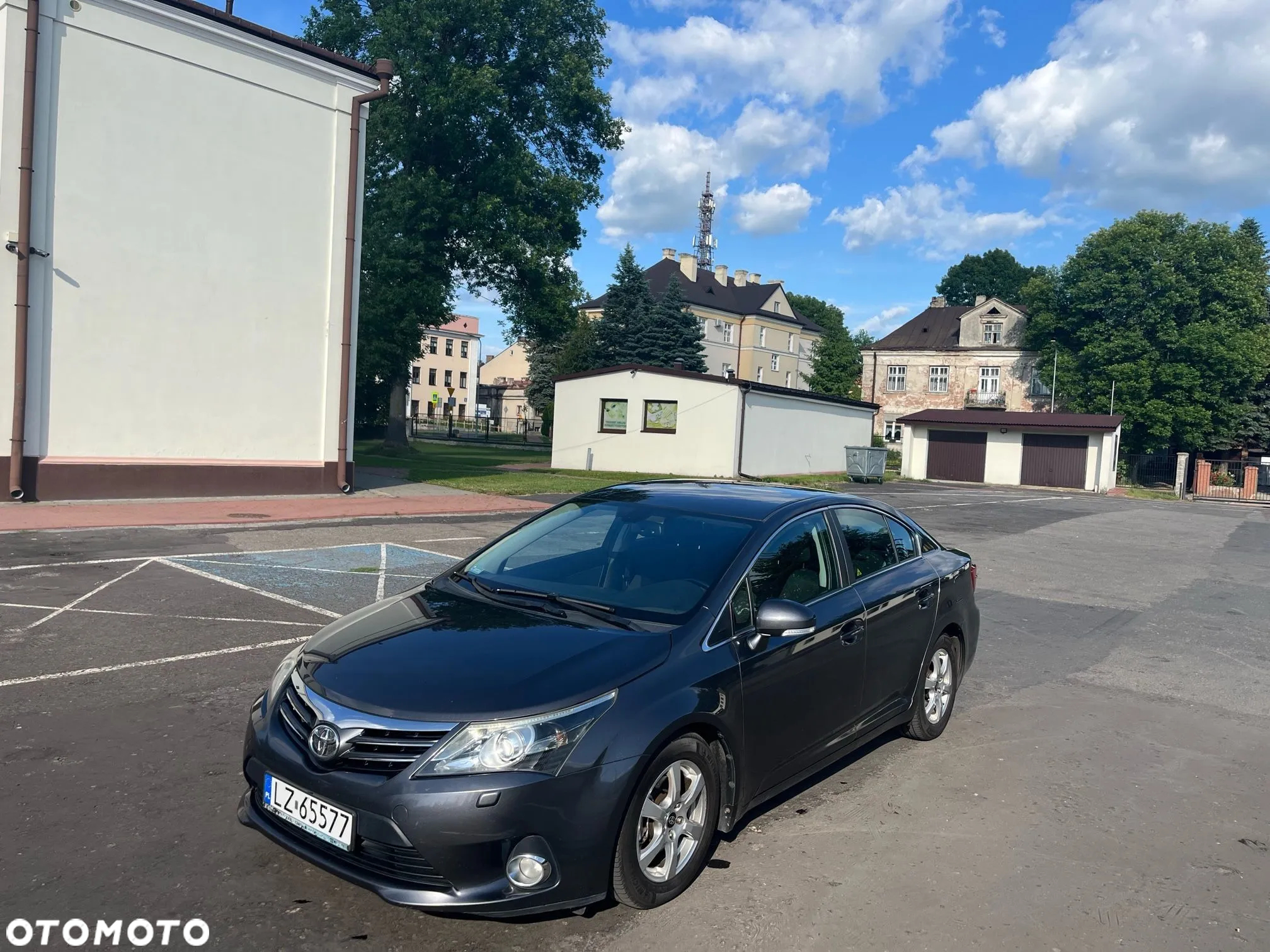 Toyota Avensis 2.0 D-4D Luna - 9